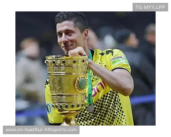 多特蒙德莱万赛前状态引发媒体深度解读